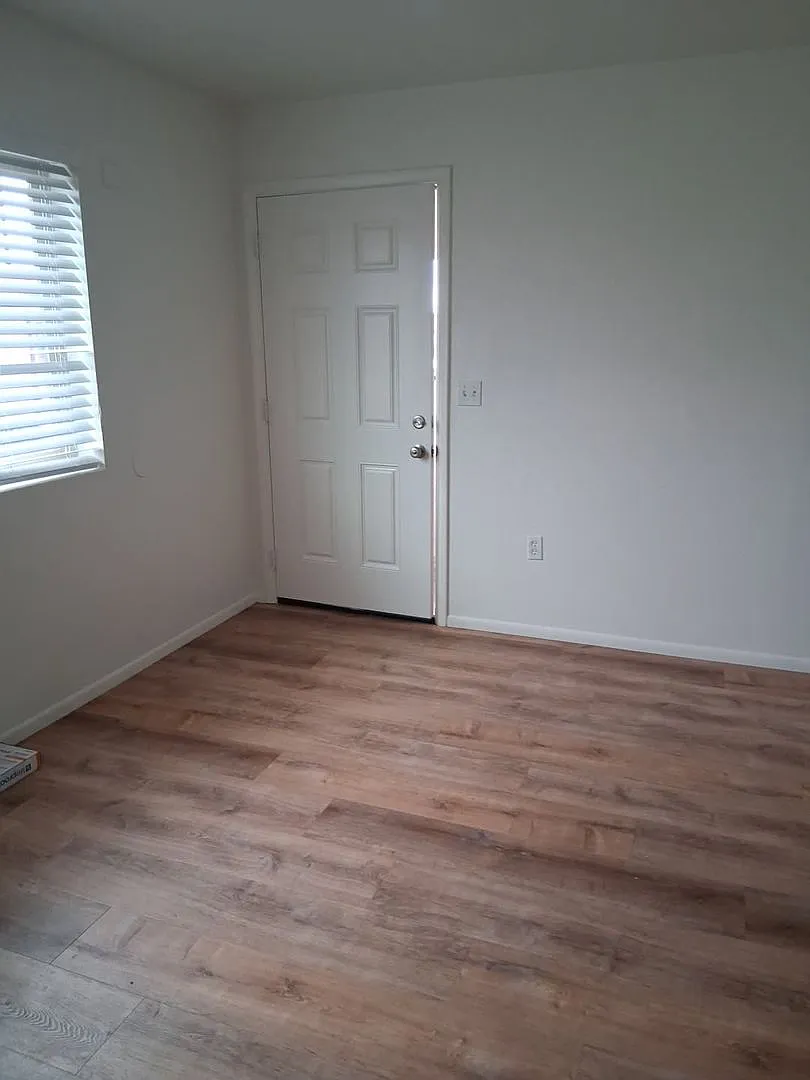 3150 E Cicero St — Photo 3