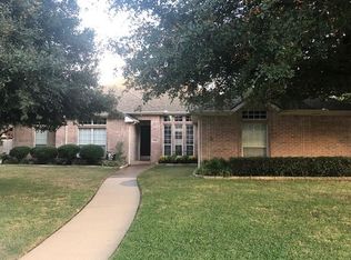 1505 Clear Creek Dr, Cleburne, TX 76033