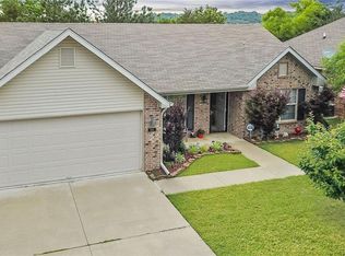 8011 Huntington Way, Fort Smith, AR 72916