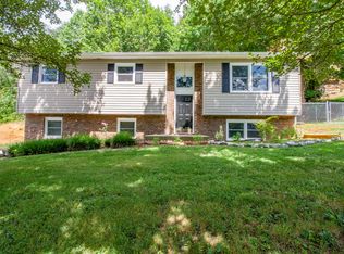814 Foothills Rd, Kingsport, TN 37663