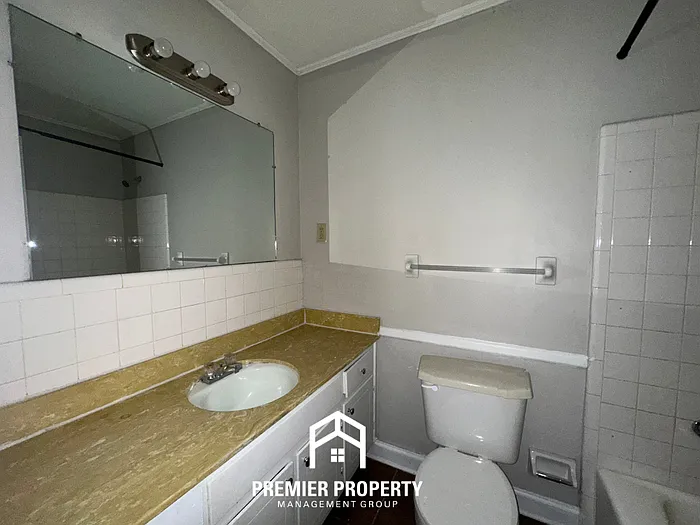 5288 Yale Rd — Photo 14