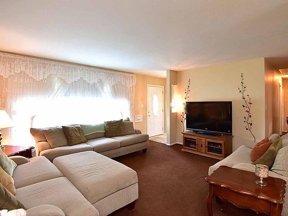 5th image of 4825 Bentwood Dr