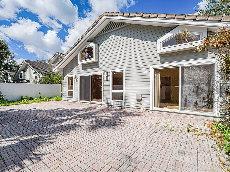 131 Peppertree Dr #21 — Photo 27