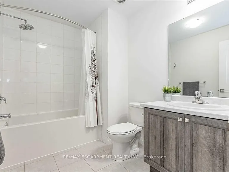10 Showers Ln — Photo 27