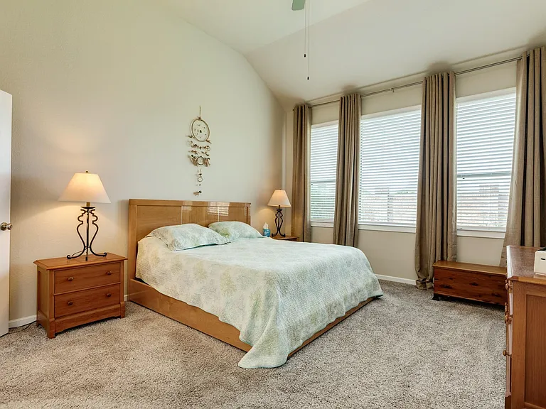 12917 Ocean Breeze Ln — Photo 9