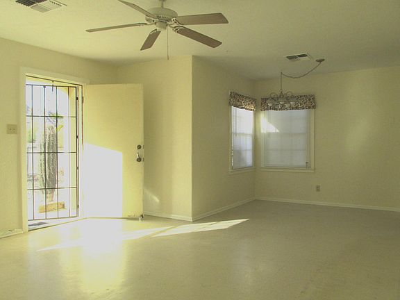 Living room / Dining room