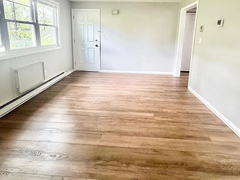 451 Main St #4C — Photo 2