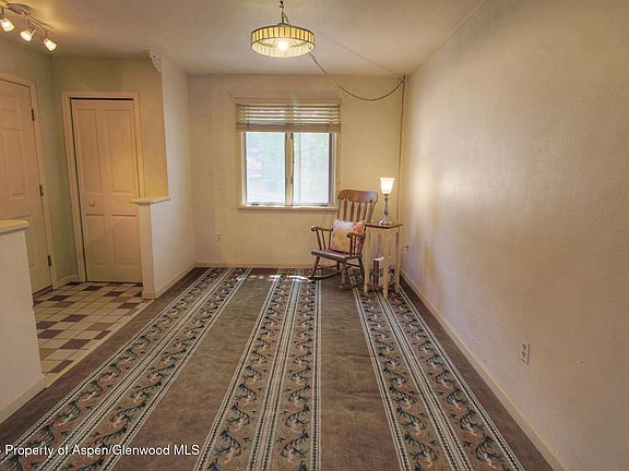 3rd image of 418 E 6th St