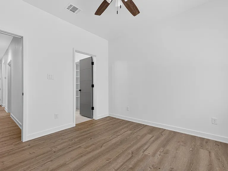 3312 S University Dr #12 — Photo 8
