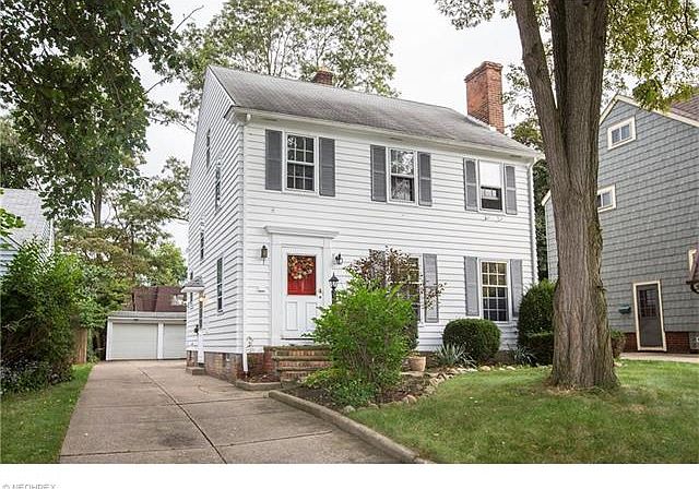1st image of 17918 Sedalia Ave