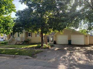 1110 8th St NW, Austin, MN 55912