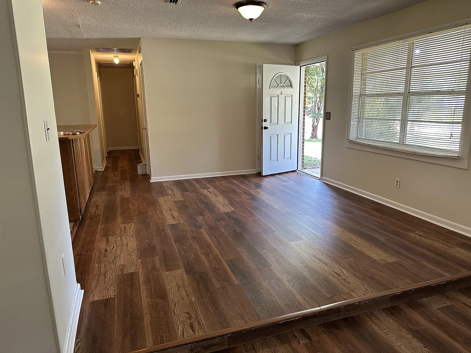 6 Mancuso Drive - 1 — Photo 4