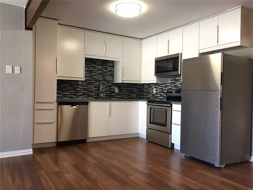 1st image of 7855 Meadow Park Dr APT C