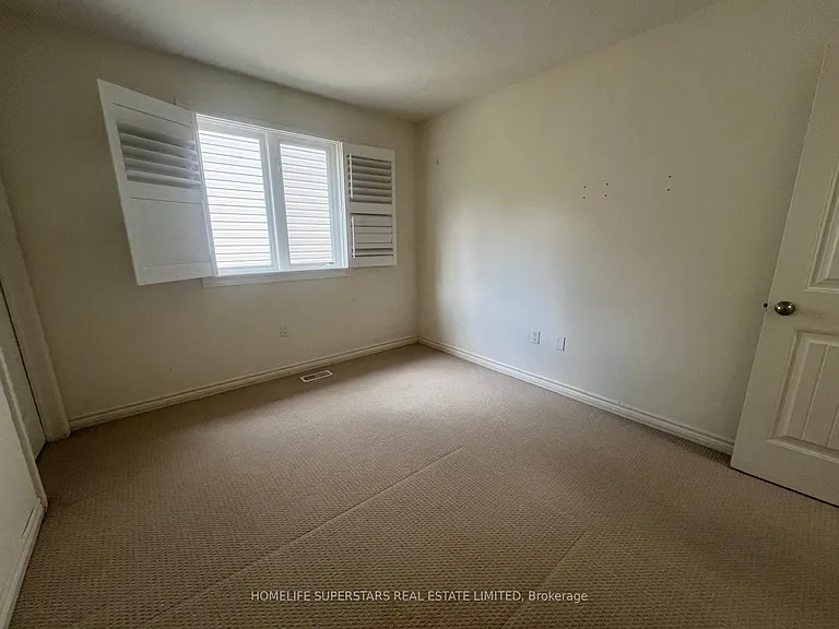 246 Gravel Ridge Trl — Photo 3