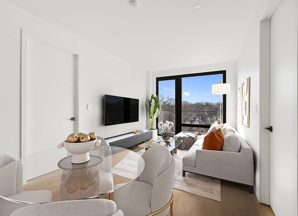 1st image of 81-07 Kew Gardens Rd #6I