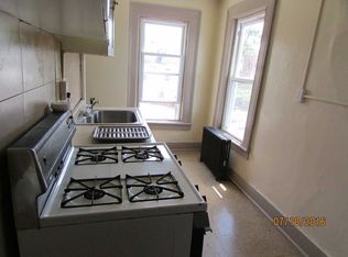 27 Academy St APT 3, Poughkeepsie, NY 12601