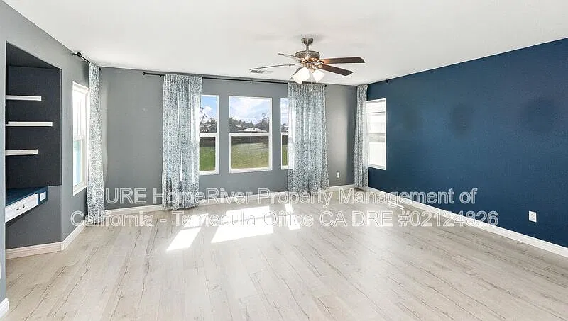 5 bed, 3.0 bath, 2778 sqft, $3,345 — Photo 2