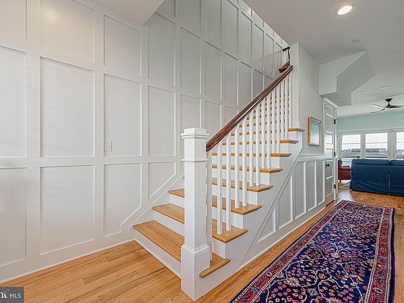 5th image of 307 Old Landing Rd