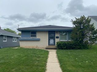 4677 N 79th St, Milwaukee, WI 53218