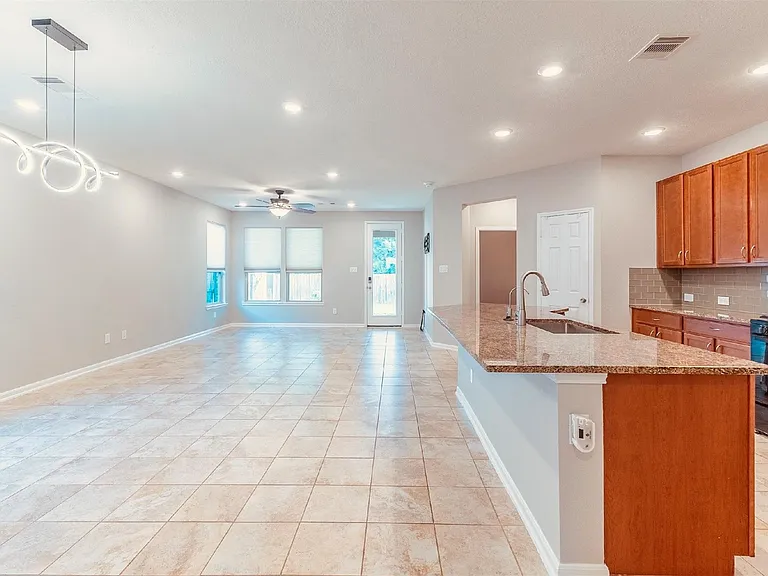 2850 Cayden Creek Way — Photo 16