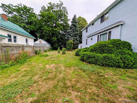3rd image of 34 Drexel Rd #20