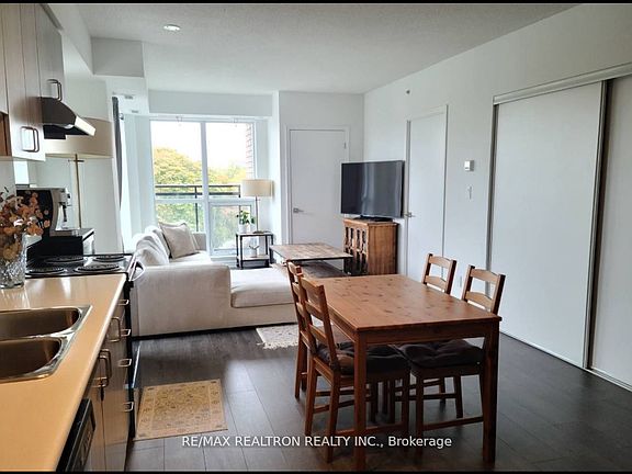 4th image of 1 Falaise Rd #608