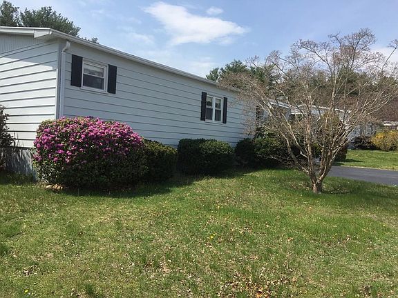 3rd image of 28 Stevens Way