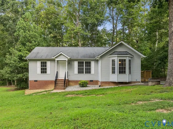 227 Kent Dr, Ruther Glen, VA 22546