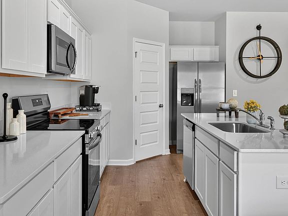6th image of this home