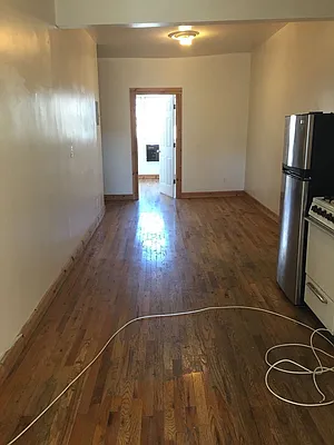 Rented by Grand & Co. | media 33