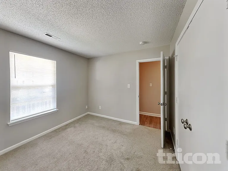 12209 Stewarts Crossing Dr — Photo 12