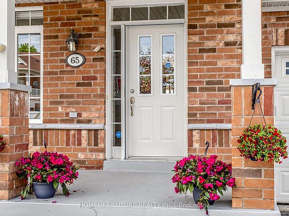 4th image of 65 Maple Ridge Cres