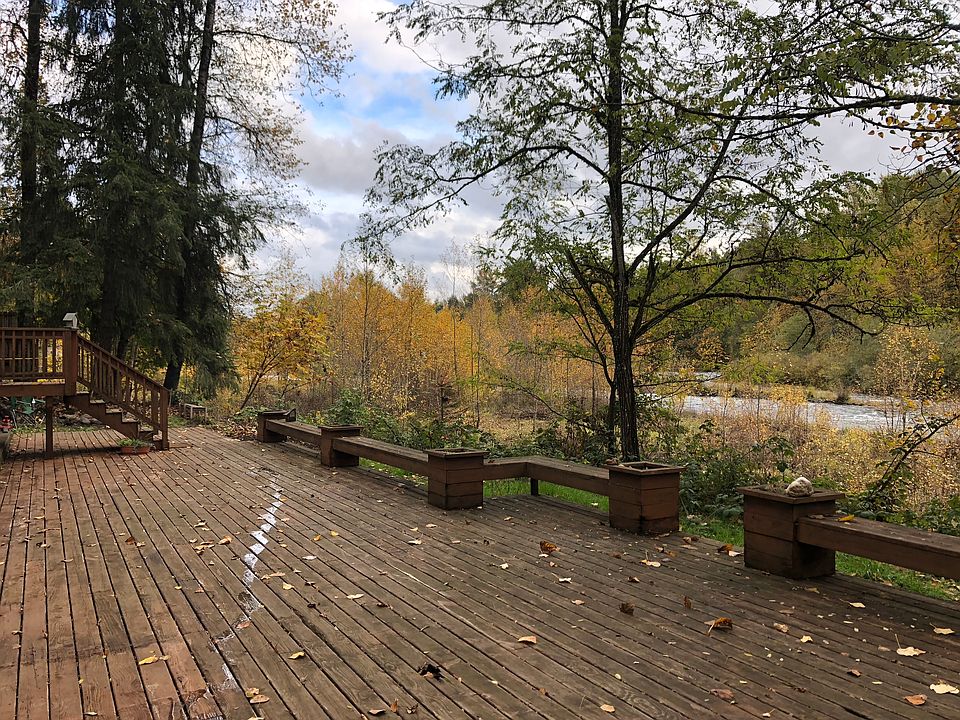 Clackamas River, back deck