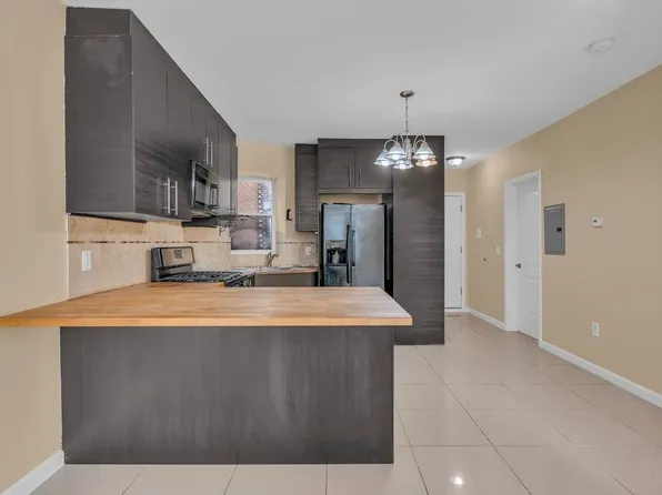 183 Thorne Street image 21 of 34