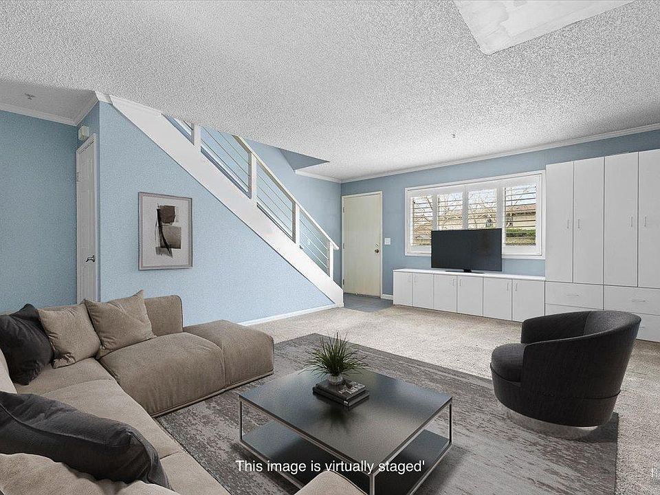 1st image of 1003 Golf Course Drive