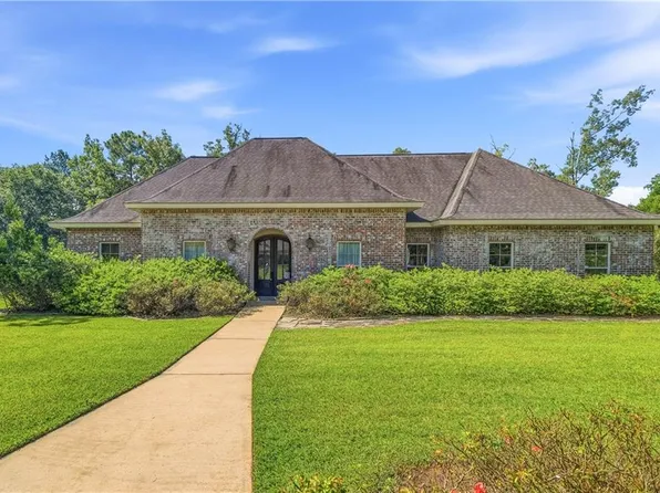 1450 Lake Dr, Woodworth, LA 71485