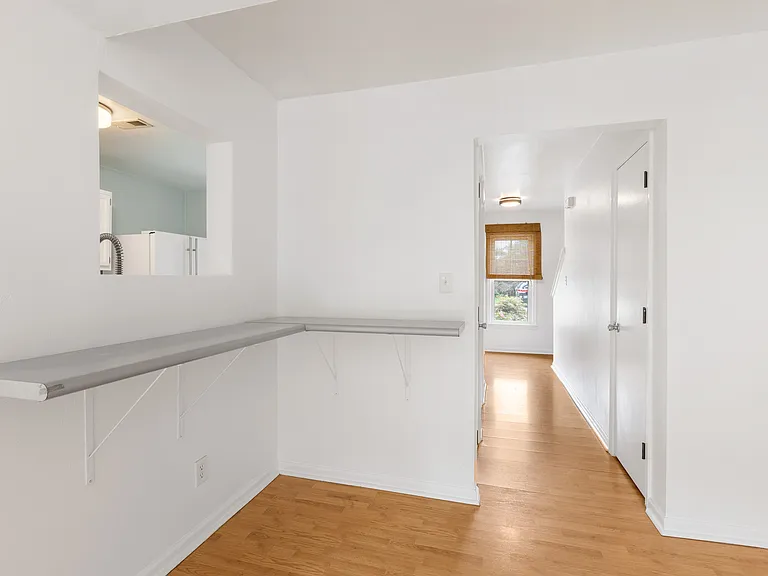 337 Hutton Cir — Photo 22