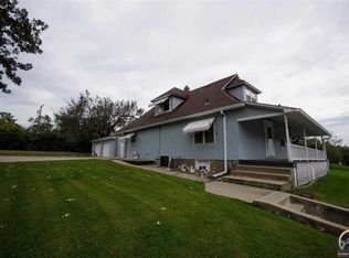 1703 SE 21st St, Topeka, KS 66607