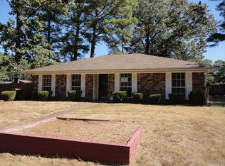 6109 Indian Hills Dr, Pine Bluff, AR 71603