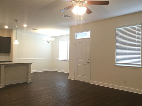5th image of 2453 Park Ave