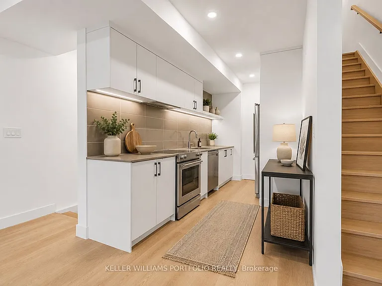 49 Morningside Ave #C — Photo 6