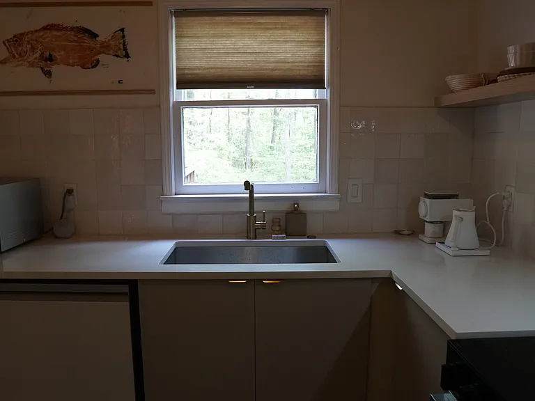 771 Tyrone Rd — Photo 12