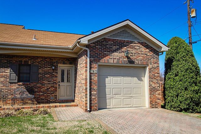 1st image of 767 Live Oak Pl