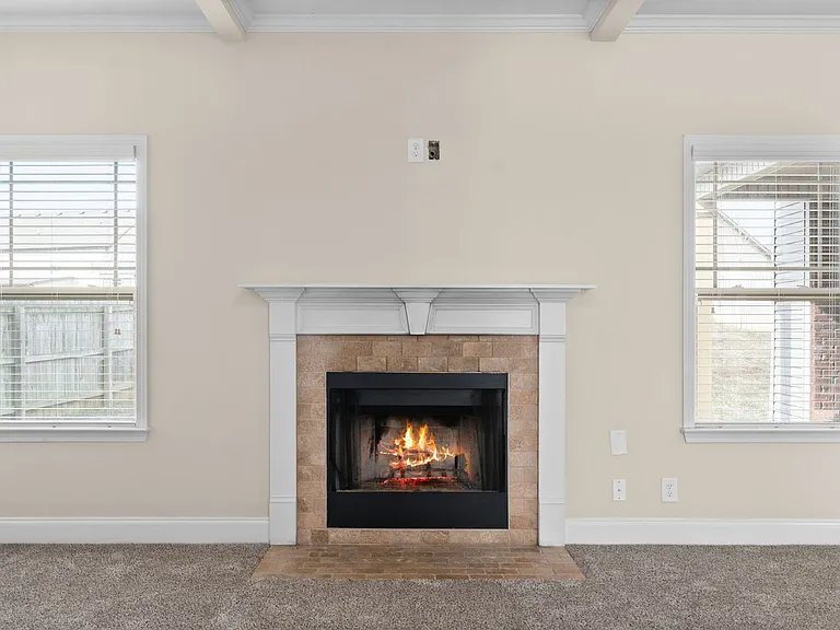 2976 McManus Cir — Photo 7