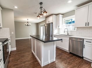 810 NW Clubview Cir, Lake City, FL 32055