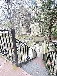 Rented by Kasin Management