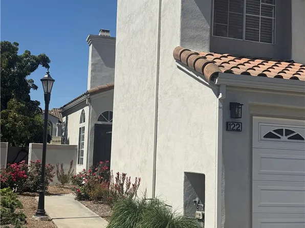 122 Almador, Irvine, CA 92614