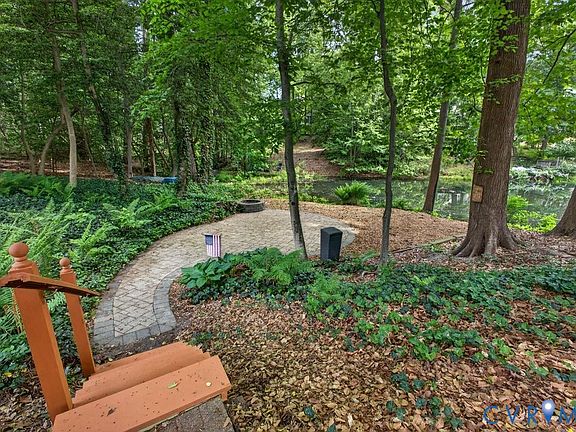 2nd image of 8116 Braxton Ct
