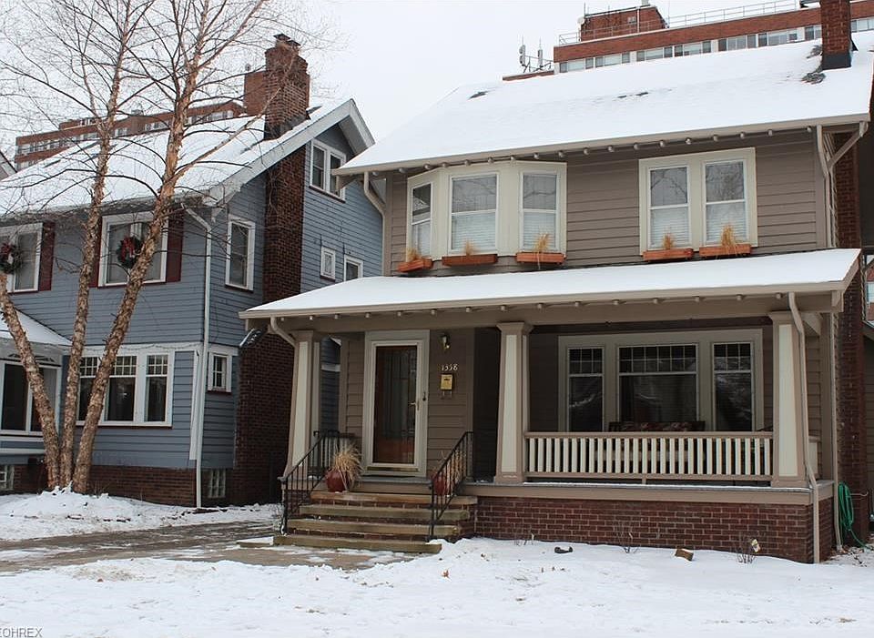 1st image of 1358 Manor Park Ave
