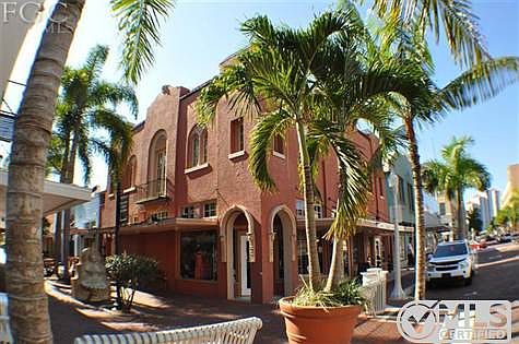 1st image of 43 Patio De Leon